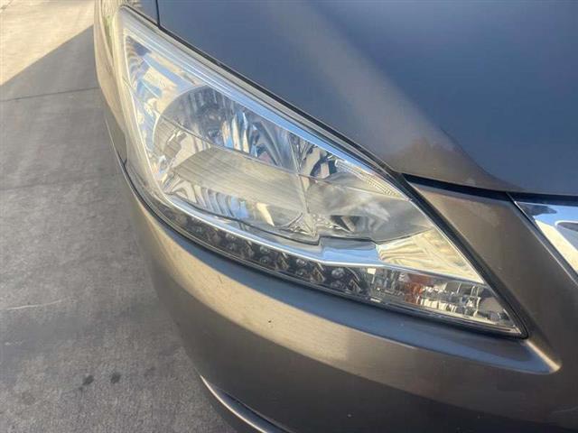 R Headlight