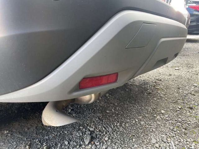 Lr Bumper Reflector