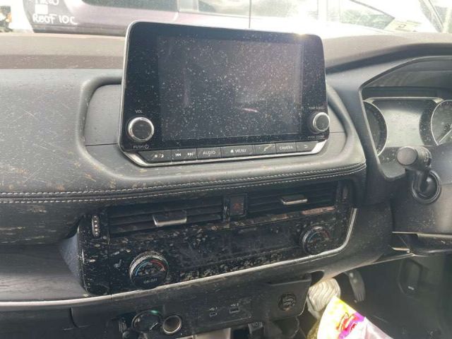 Dvd/nav Screen