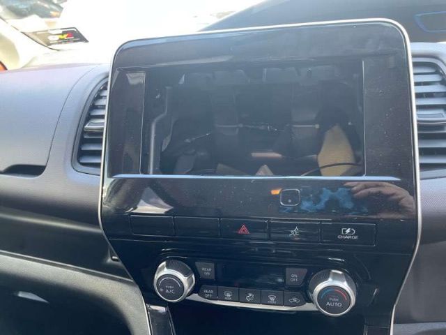 Stereo Surround / Bezel