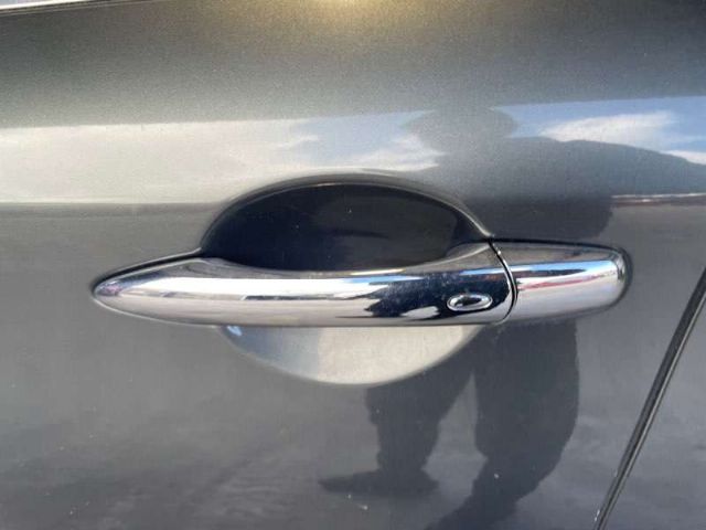 Lf Door Exterior Handle (smart Button) Type