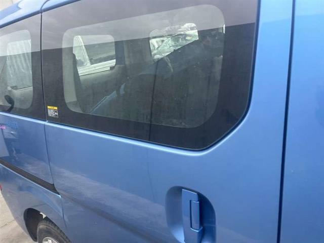 R Side Load Door Fixed Glass 