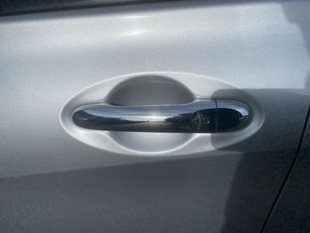 Lf Door Exterior Handle (smart Button) Type