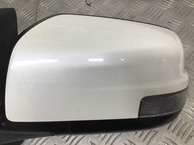 Lf Door Elec Mirror (9 Wire)