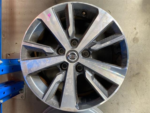 Alloy Road Wheel