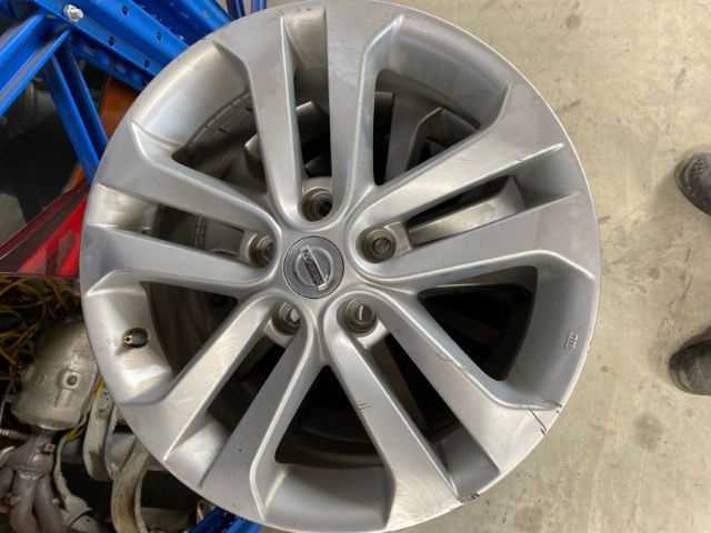 Alloy Road Wheel