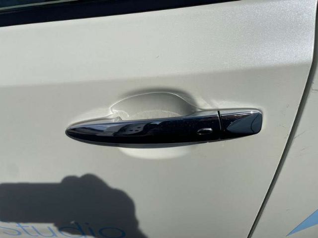 Lf Door Exterior Handle (smart Button) Type