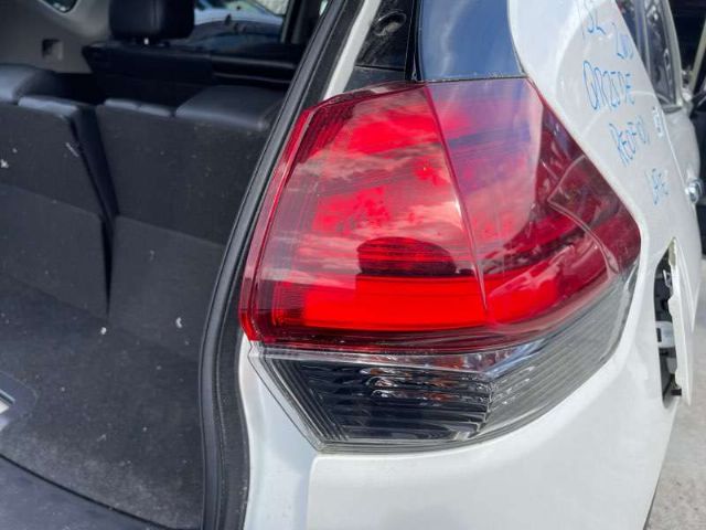 R Tail Light (led)