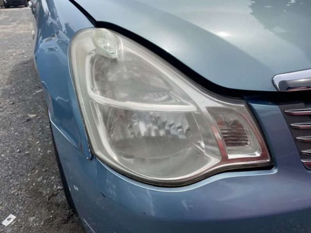 R Headlight
