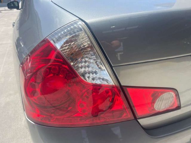 L Tail Light