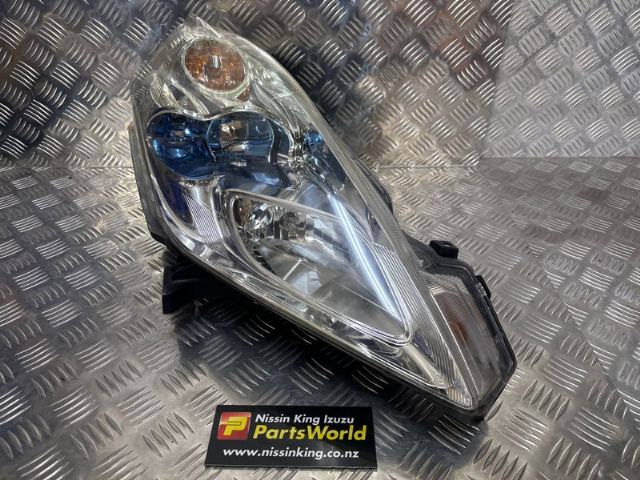 R Headlight (hid)