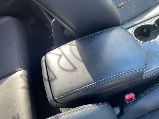 Centre Console Lid Only