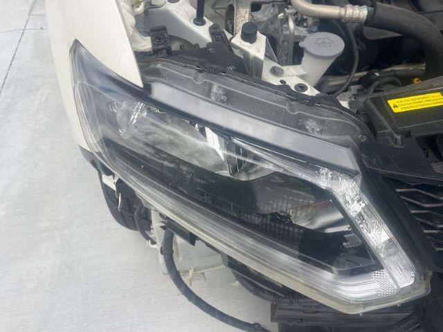 R Headlight (led)