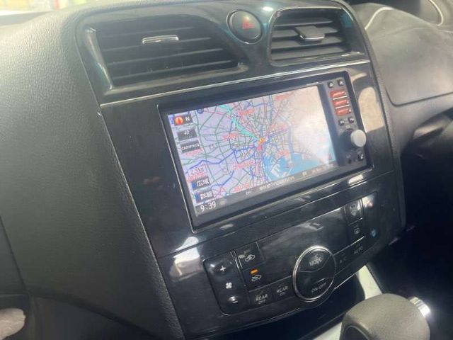 Stereo Surround / Bezel