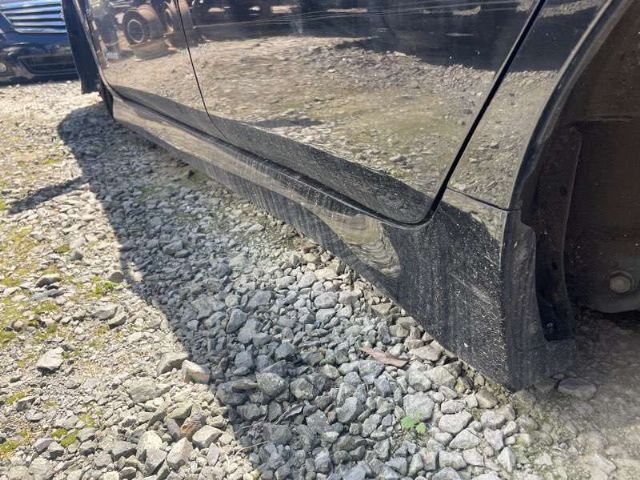 L Side Skirt