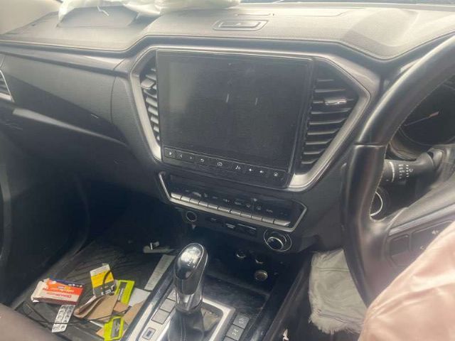 Dvd/nav Screen