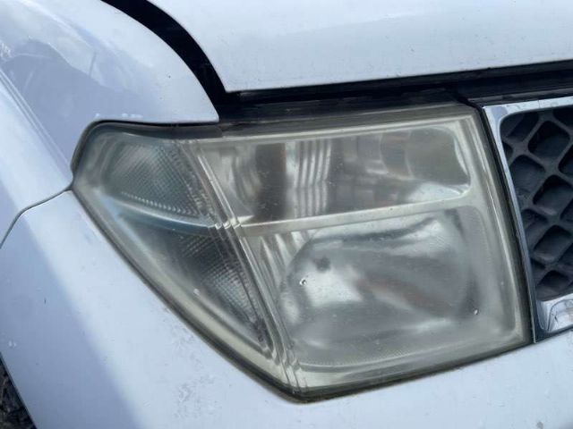 R Headlight
