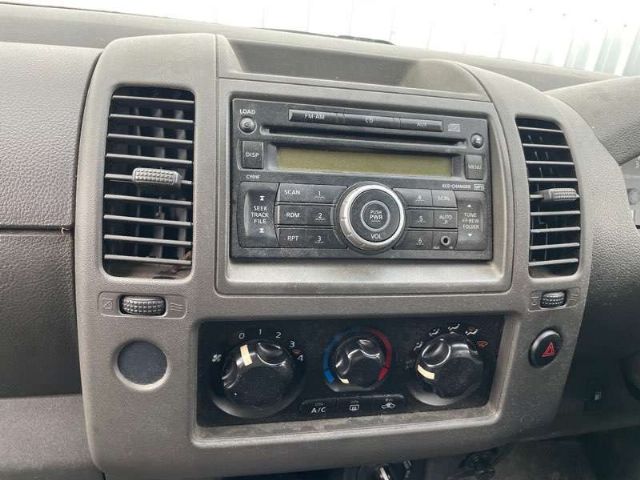 Stereo Surround / Bezel