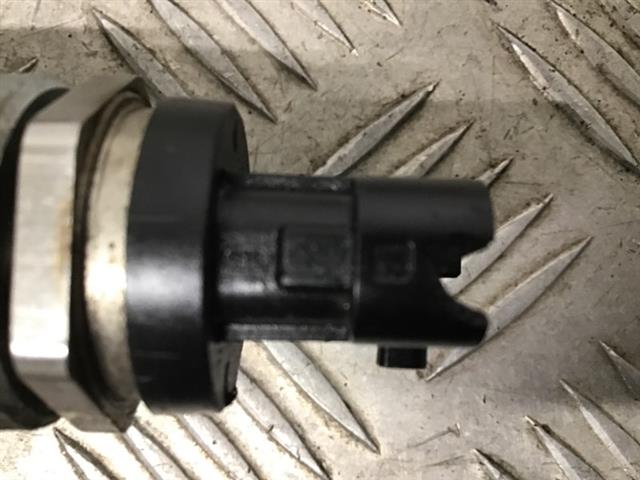 Fuel Injector Rail