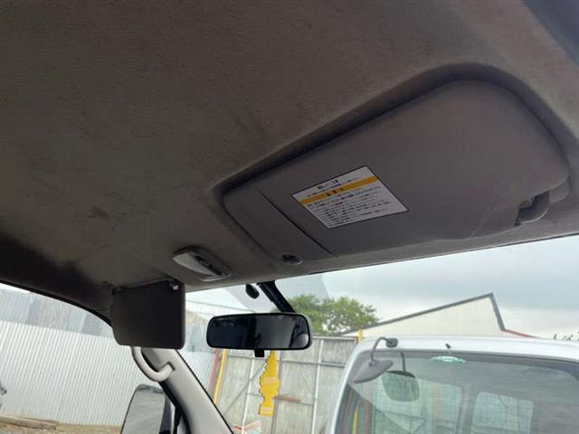 Lh Sunvisor