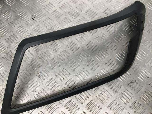 L Headlight Black Surround