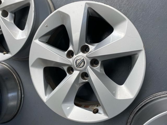 Alloy Road Wheel