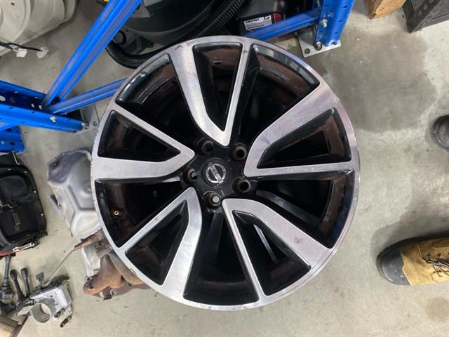 Alloy Road Wheel