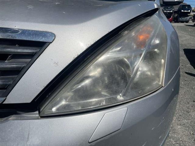 L Headlight