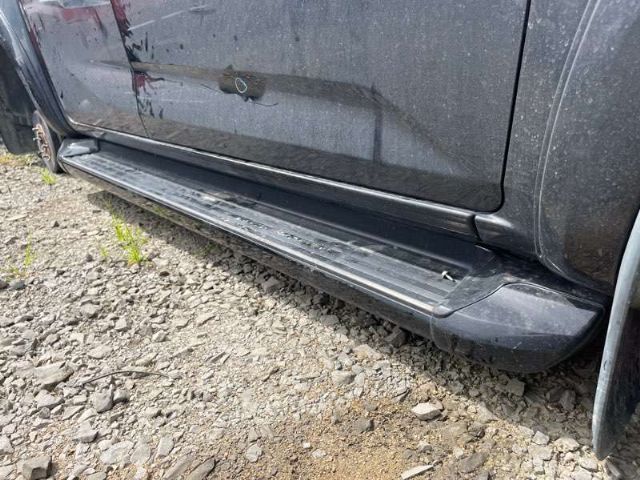 R Running Board