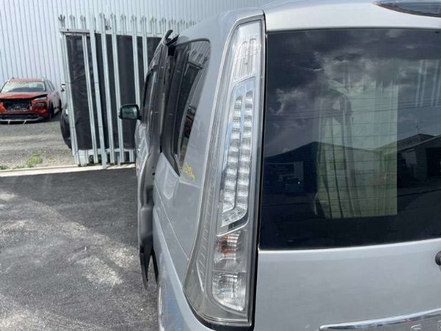 L Tail Light (led)