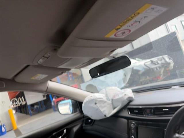 Lh Sunvisor