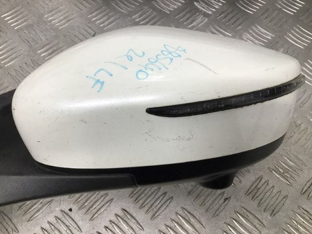 Lf Door Elec Mirror (14 Wire)