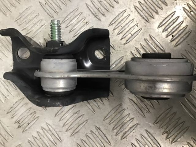 Bottom Engine Mount