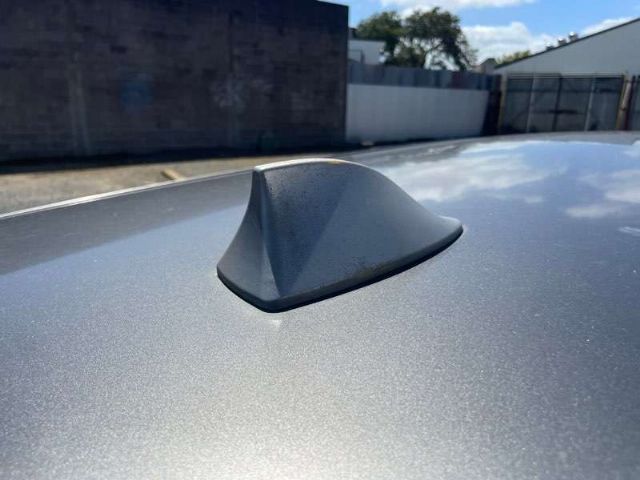 Shark Fin Antenna