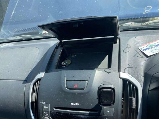 Dash Top Centre Panel