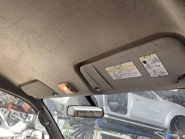 Rh Sunvisor