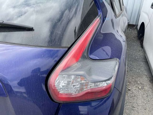 R Tail Light