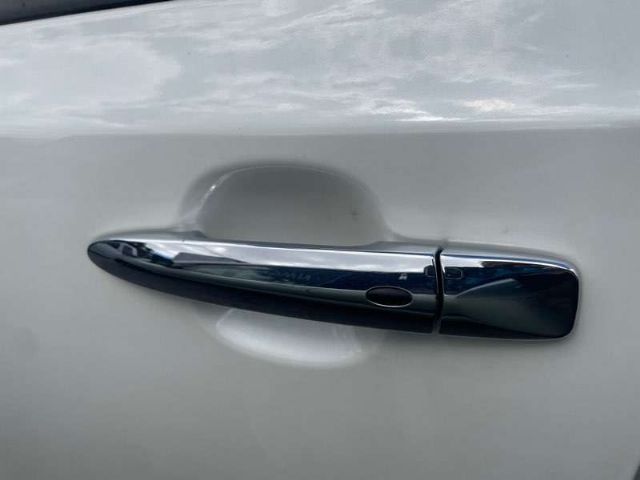 Lf Door Exterior Handle (smart Button) Type