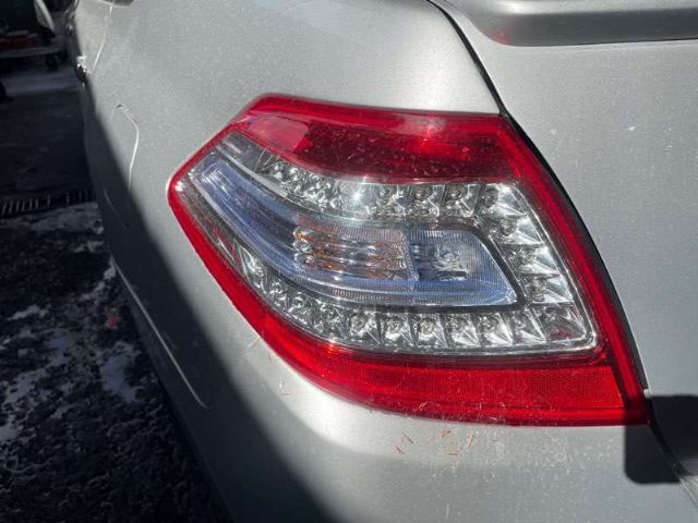 L Tail Light