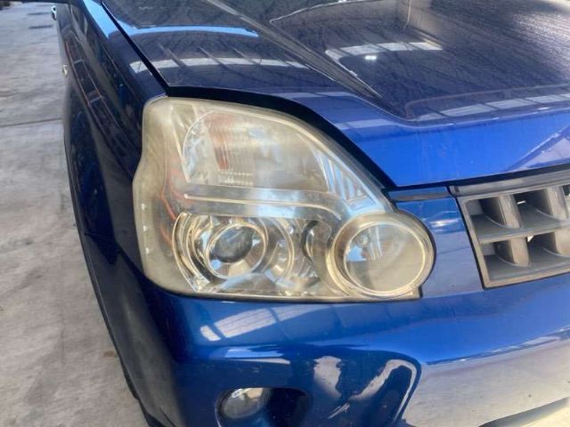R Headlight