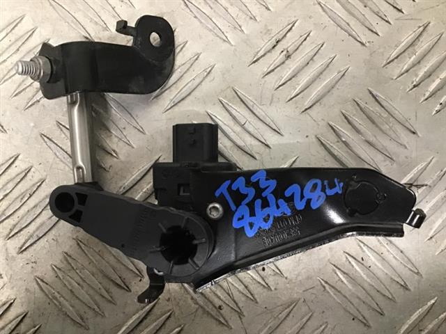 Headlight Leveling Sensor