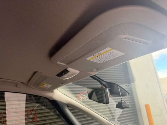 Lh Sunvisor