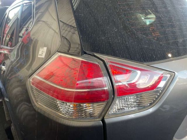 L Tail Light