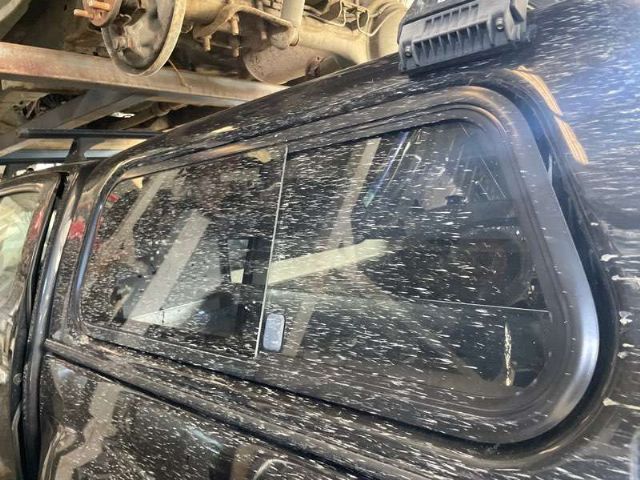 L Canopy Window