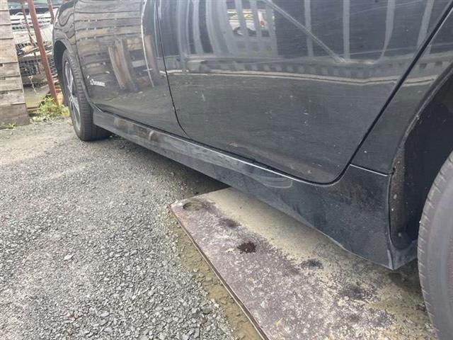 L Side Skirt
