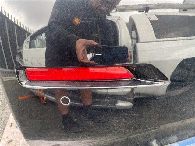 Lr Bumper Reflector