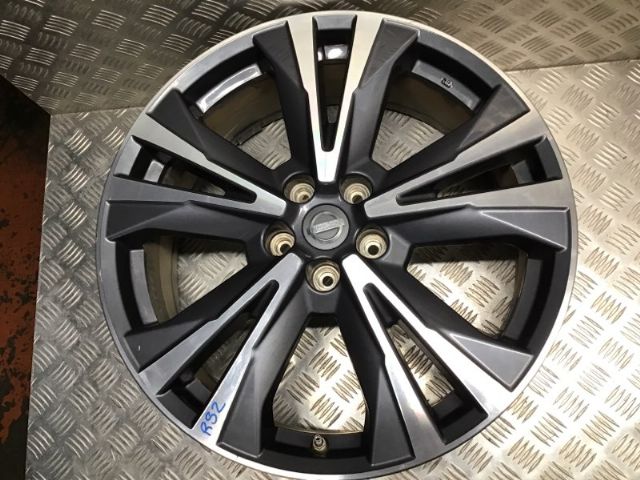 Alloy Road Wheel