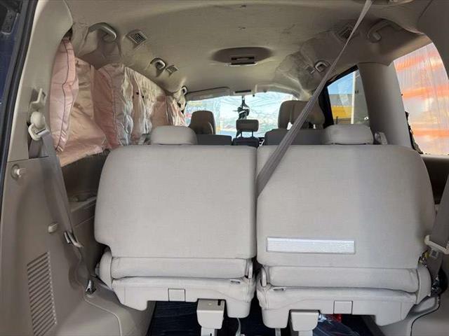 Lr Rear Head Rest