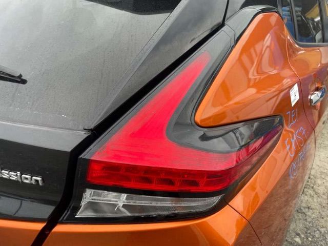 R Tail Light