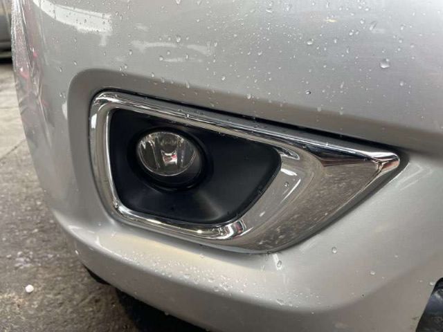 R Spotlight Bezel
